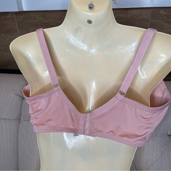 X:  Laura Ashley Lot of 2 Light and Dark Pink Lacy Bra Sz 40D - Picture 7 of 11